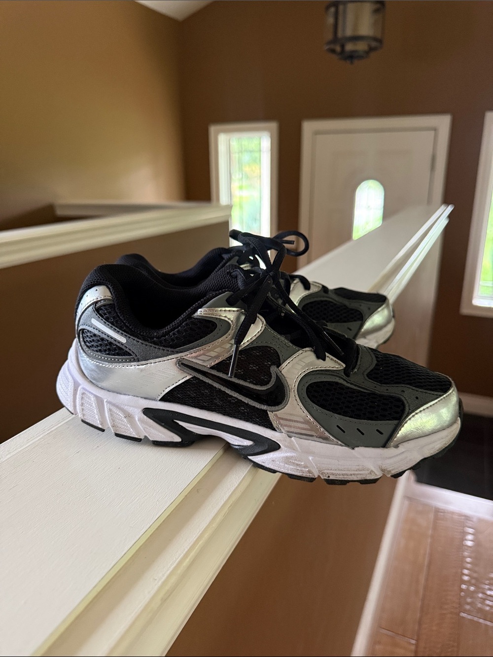 Nike Kids Black and Silver Lightweight Sneakers